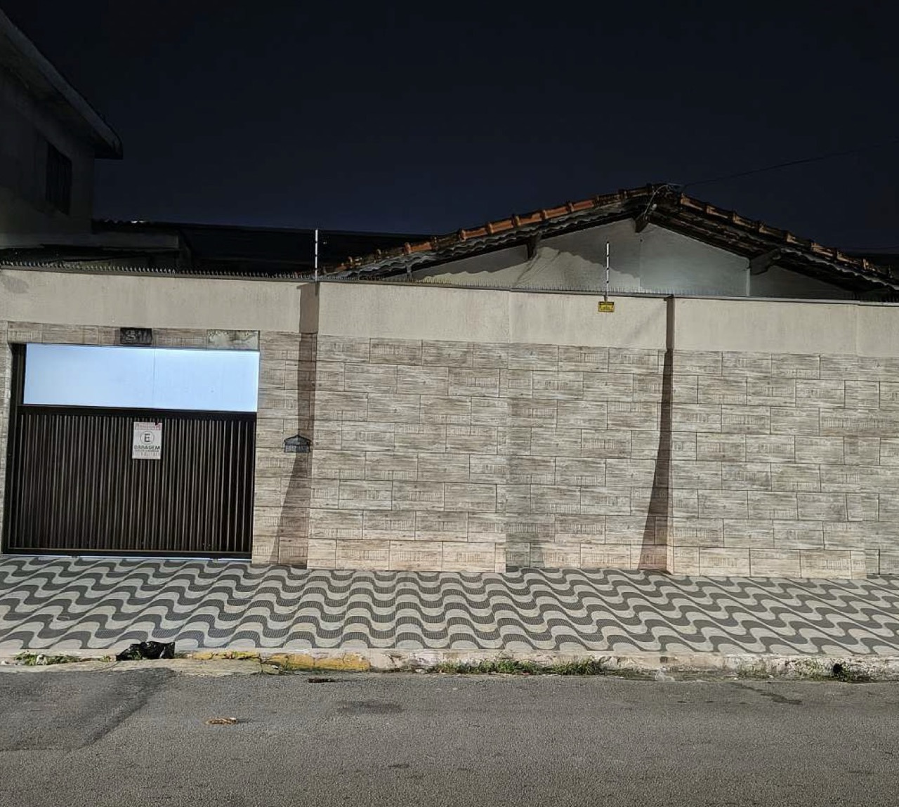 Imagem do imóvel DIREITOS - Casa Residencial (76,20 m² Construção / 126 m² Terreno) – Rua Mauês, 37 – Vila Antártica – Praia Grande/SP