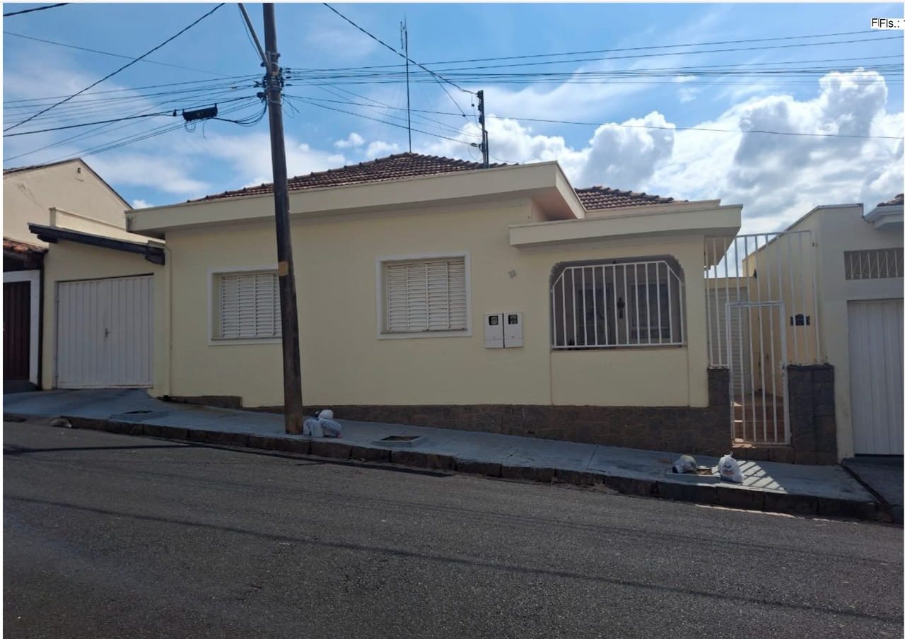 Imagem do imóvel Casa Residencial c/ Quintal em Terreno de ~260 m² (13x20m) – Rua Tenente José Ferraz, 36